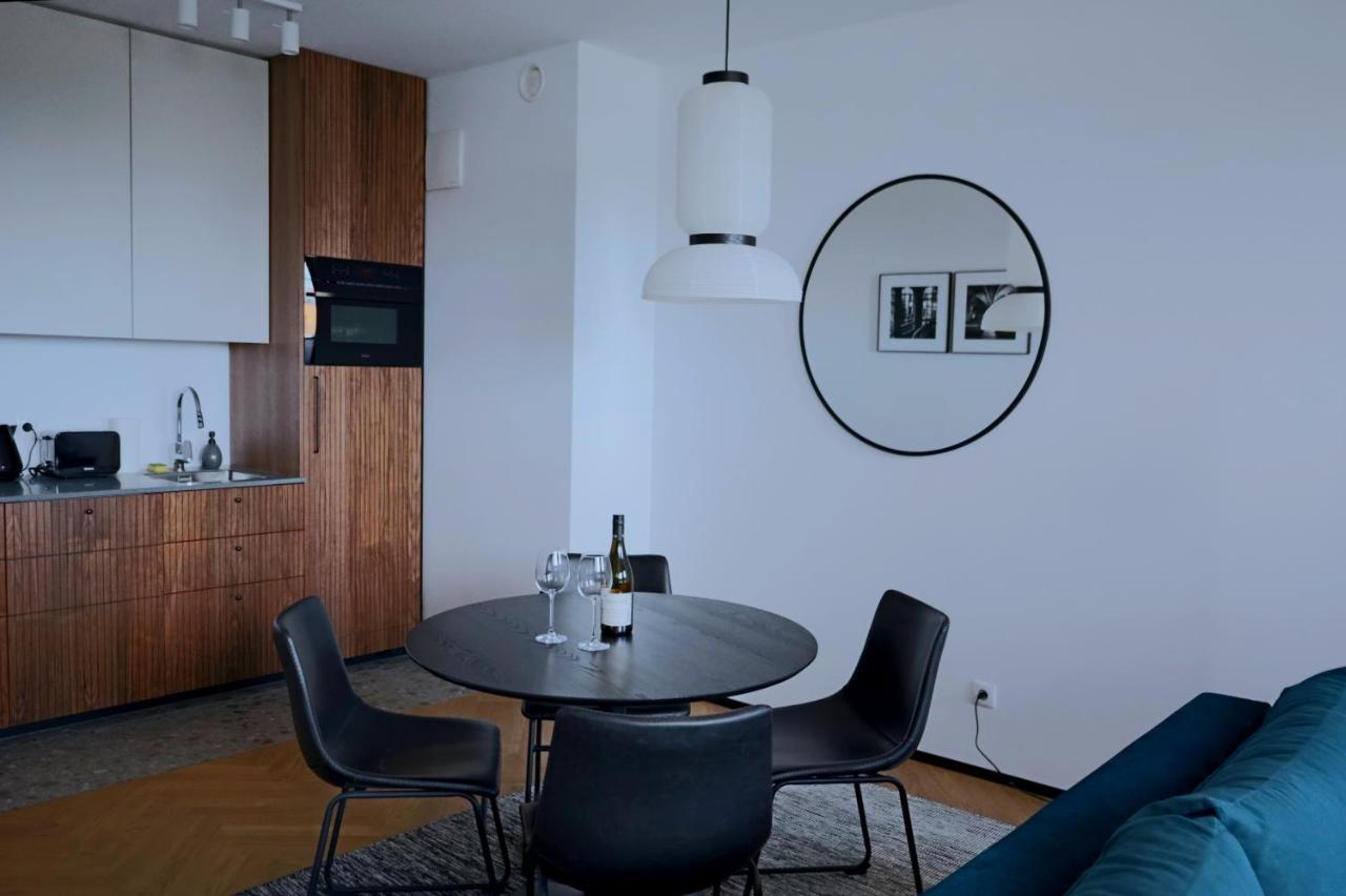 غدينيا Portova By Oneapartments Premium المظهر الخارجي الصورة